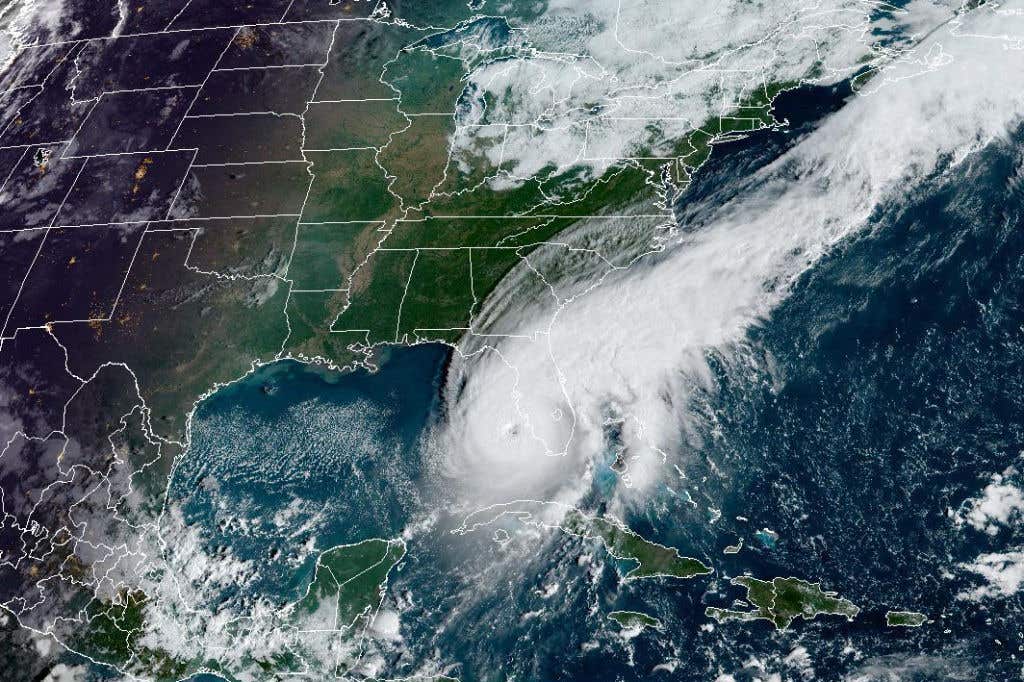 NOAA Hurricane Ian Satellite Image