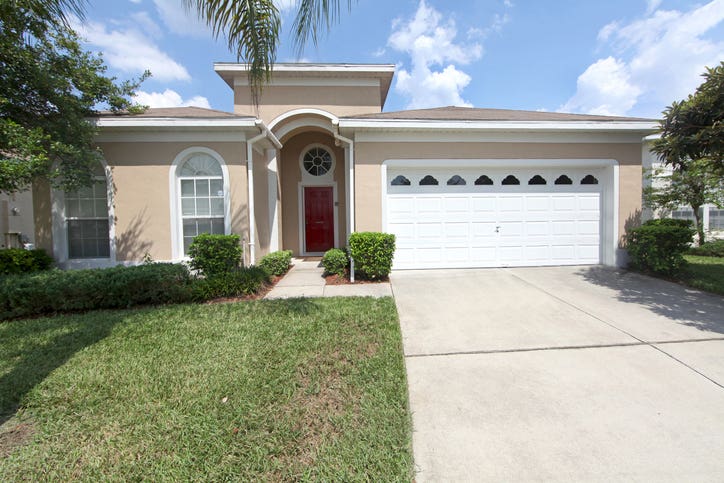 Florida housing market still wildly overpriced