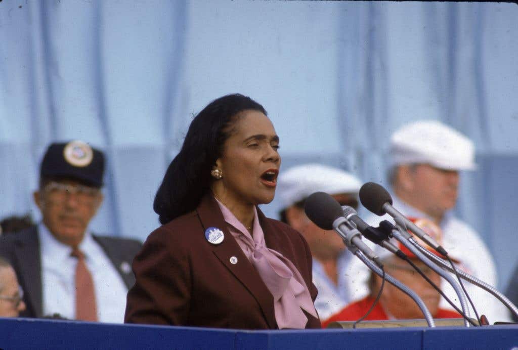 Coretta Scott King speaking to a crowd in Washington D.C.