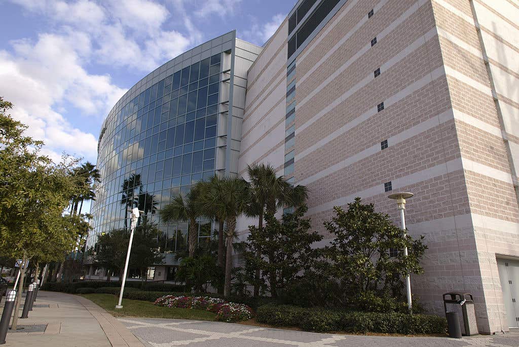 xterior view of the St. Petersburg Times Forum, home of the Tampa Bay Lightning