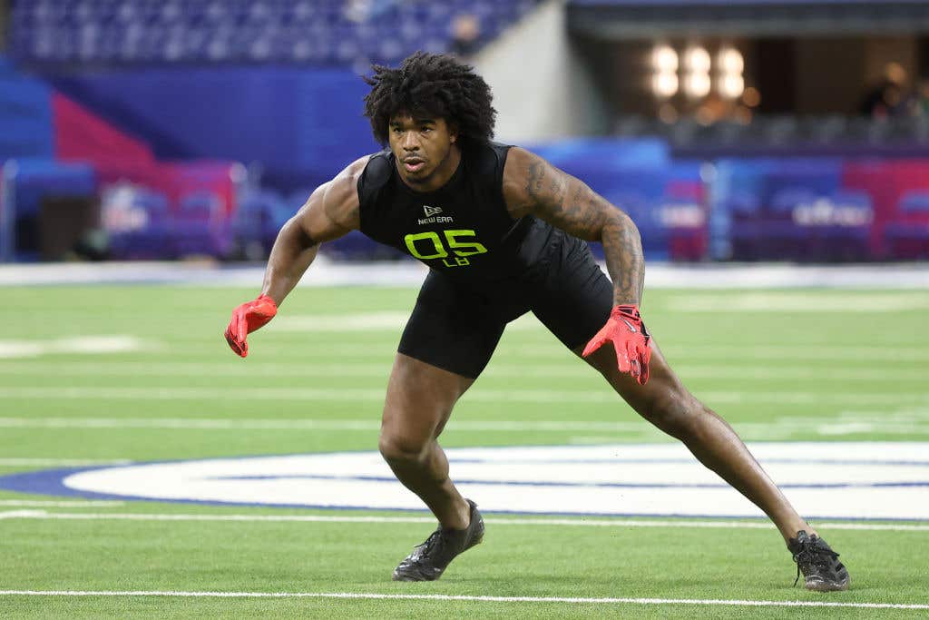 Jihaad Campbell #LB05 of Alabama participates in a drill during the NFL Scouting Combine