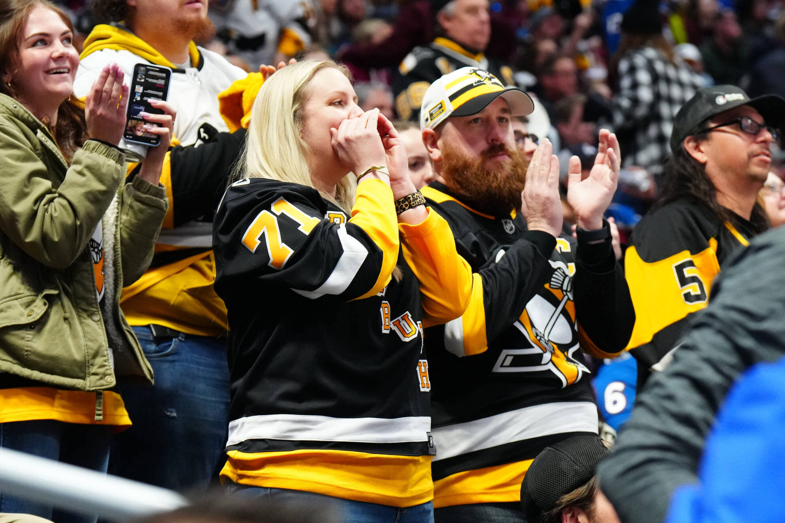 NHL: Pittsburgh Penguins at Colorado Avalanche